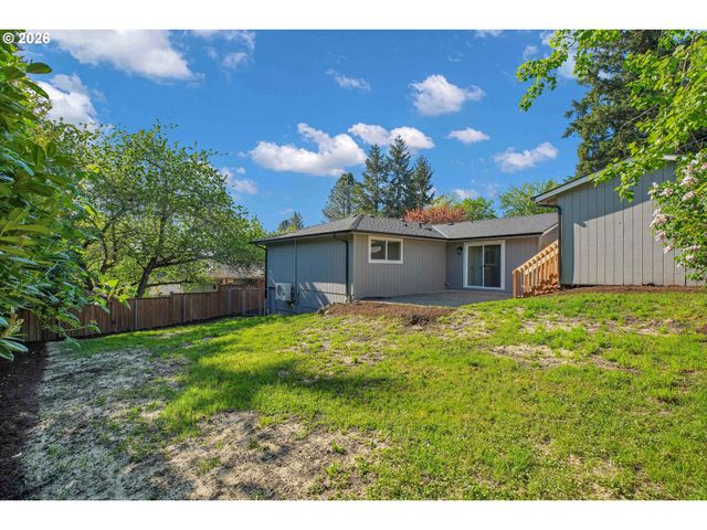 1822 Sw MARIGOLD St, Portland, OR 97219