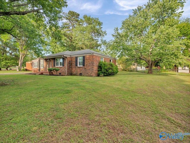 2223 Norris Road NW, Huntsville, AL 35810