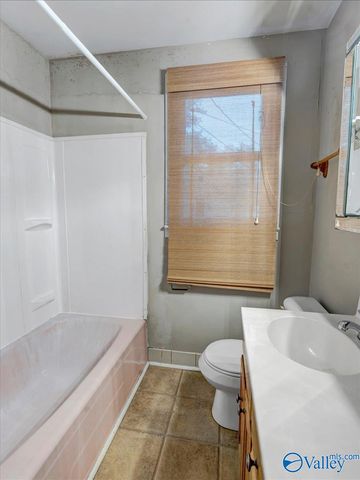 2223 Norris Road NW, Huntsville, AL 35810