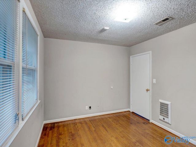 2223 Norris Road NW, Huntsville, AL 35810
