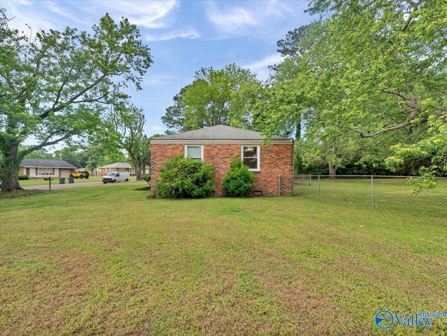 2223 Norris Road NW, Huntsville, AL 35810