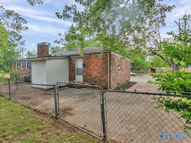 2223 Norris Road NW, Huntsville, AL 35810
