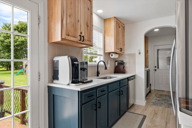 3941 Honeysuckle Way, Chapel Hill, TN 37034