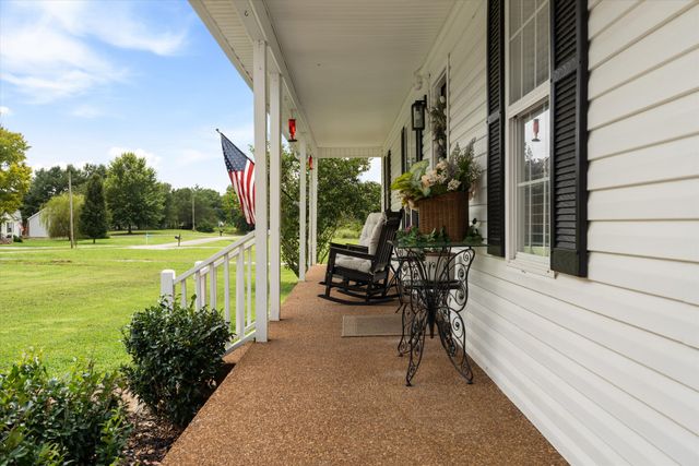 3941 Honeysuckle Way, Chapel Hill, TN 37034