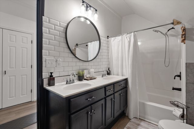 3941 Honeysuckle Way, Chapel Hill, TN 37034
