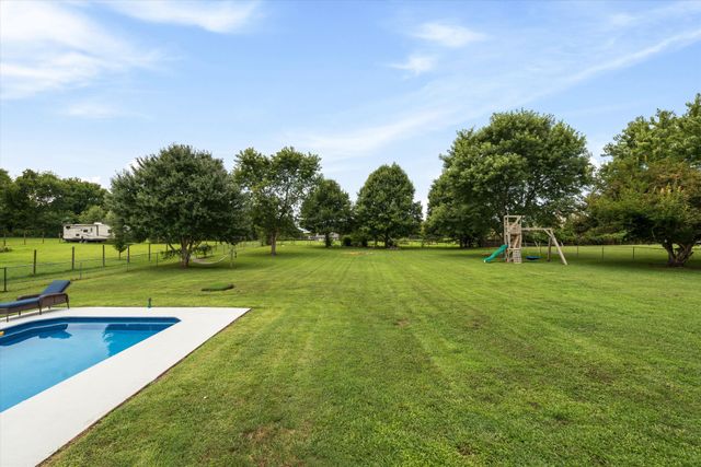 3941 Honeysuckle Way, Chapel Hill, TN 37034