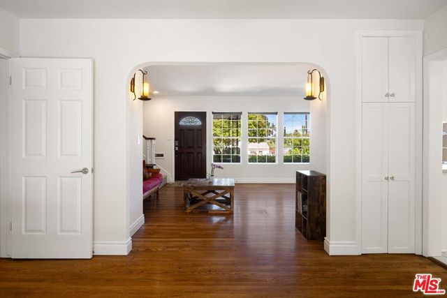 3007 Dahlgren Avenue, Los Angeles, CA 90066