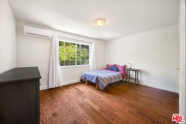 3007 Dahlgren Avenue, Los Angeles, CA 90066