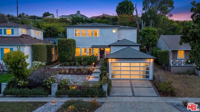 3007 Dahlgren Avenue, Los Angeles, CA 90066