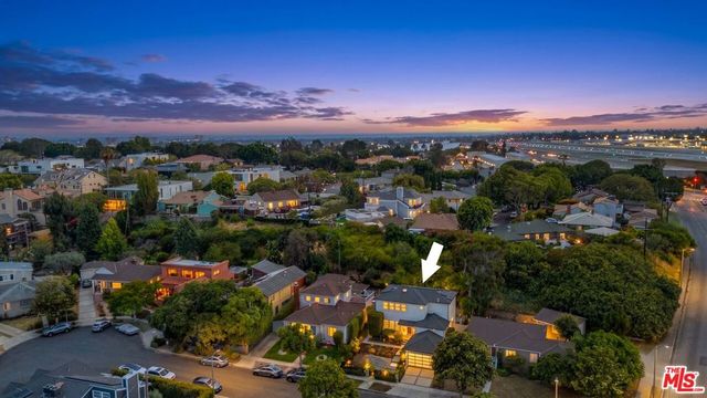 3007 Dahlgren Avenue, Los Angeles, CA 90066