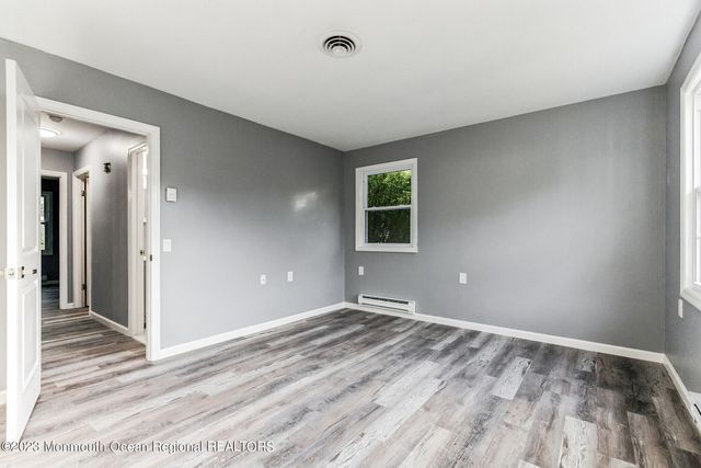 46 Keene Street, Whiting, NJ 08759