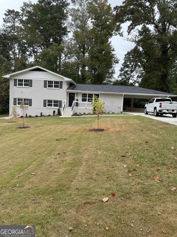 755 Valley Creek Drive, Stone Mountain, GA 30083