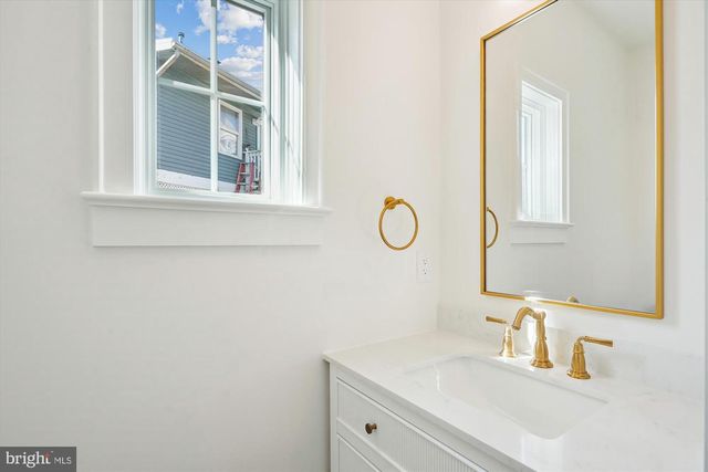 5041 25TH ST S, Arlington, VA 22206