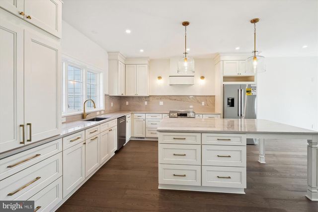 5041 25TH ST S, Arlington, VA 22206