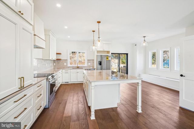 5041 25TH ST S, Arlington, VA 22206