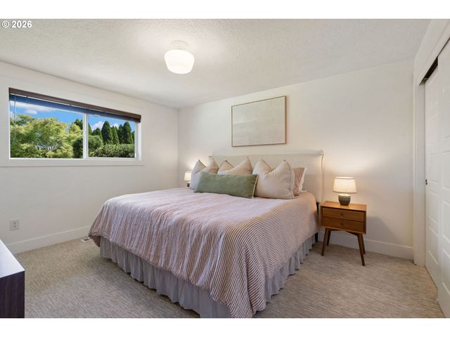 14295 Sw RED HAVEN Dr, Beaverton, OR 97008