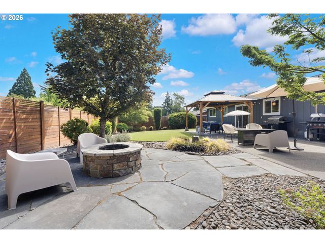 14295 Sw RED HAVEN Dr, Beaverton, OR 97008