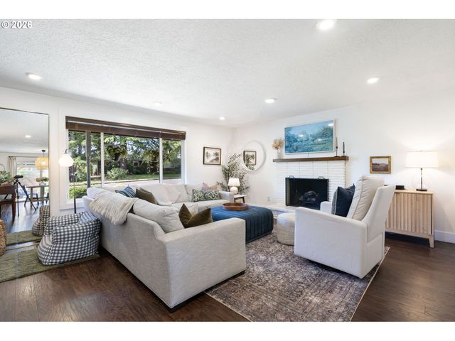 14295 Sw RED HAVEN Dr, Beaverton, OR 97008