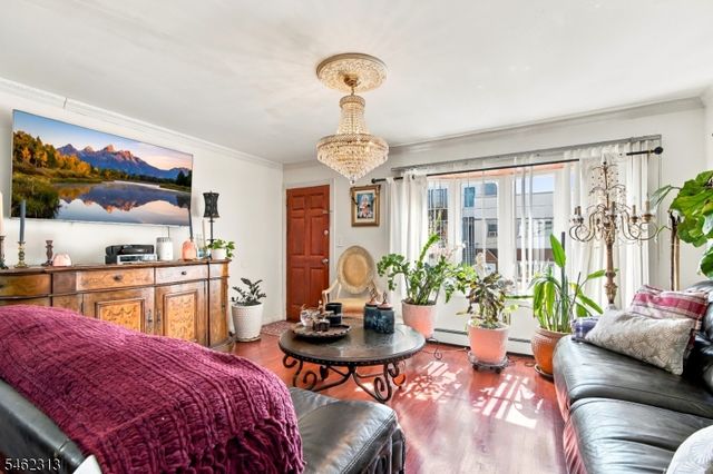 46 Grace St, Jersey City, NJ 07307