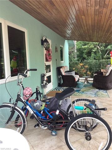 2966 Andrews AVE, Naples, FL 34112