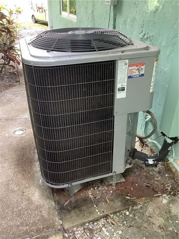 2966 Andrews AVE, Naples, FL 34112