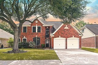 5107 Arborwood Drive, League City, TX 77573