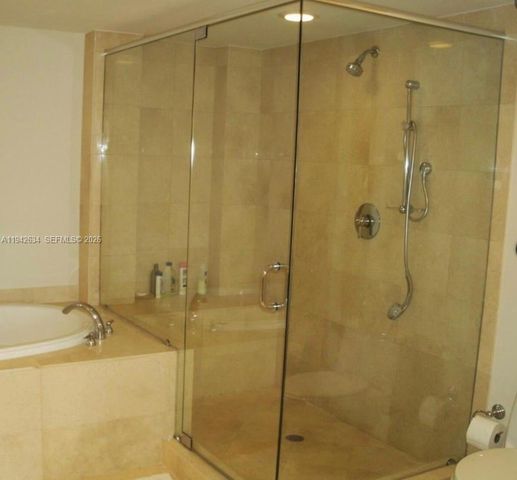 1830 S Ocean Dr 2003, Hallandale Beach, FL 33009