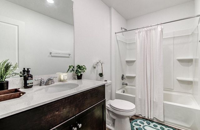 17719 DOCKERY DR, Elgin, TX 78621