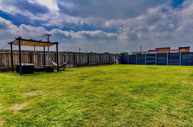 17719 DOCKERY DR, Elgin, TX 78621