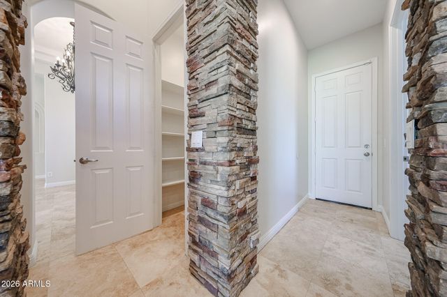 31621 N 19TH Avenue, Phoenix, AZ 85085