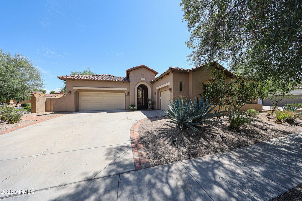 31621 N 19TH Avenue, Phoenix, AZ 85085
