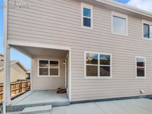 7030 Dutch Loop, Colorado Springs, CO 80925