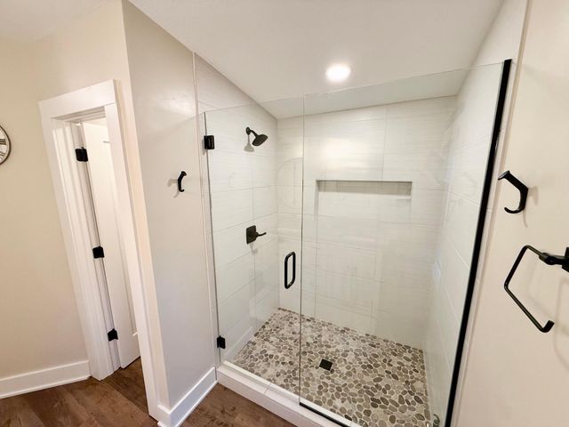 157 Ideal Avenue N, Mahtomedi, MN 55115