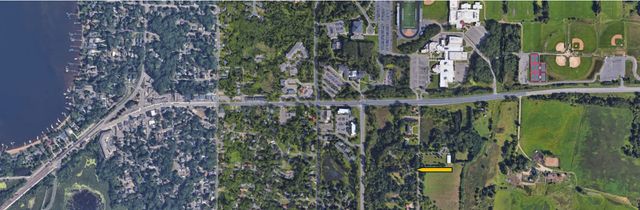 157 Ideal Avenue N, Mahtomedi, MN 55115
