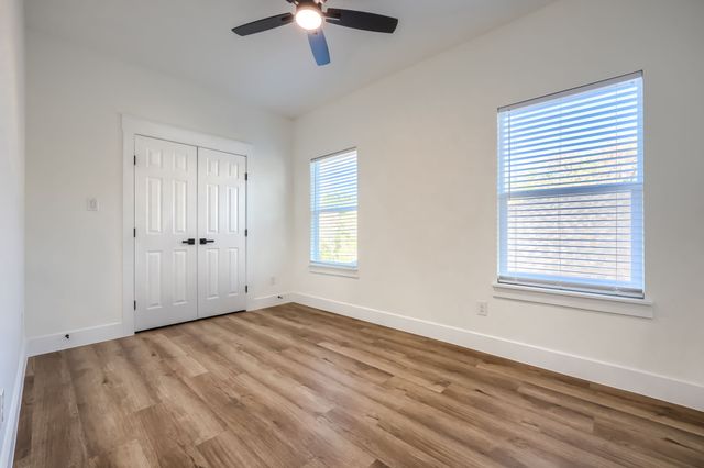3323 Howard Street, Fort Worth, TX 76119