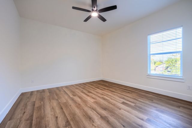 3323 Howard Street, Fort Worth, TX 76119