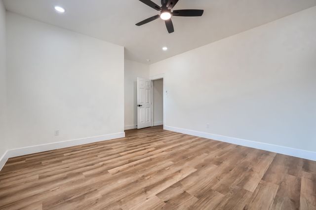 3323 Howard Street, Fort Worth, TX 76119
