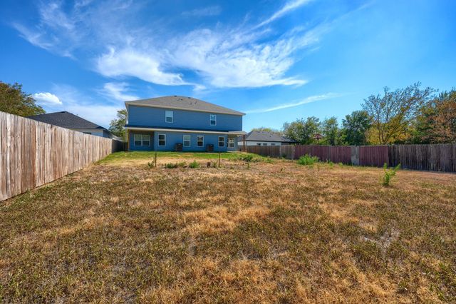 3323 Howard Street, Fort Worth, TX 76119