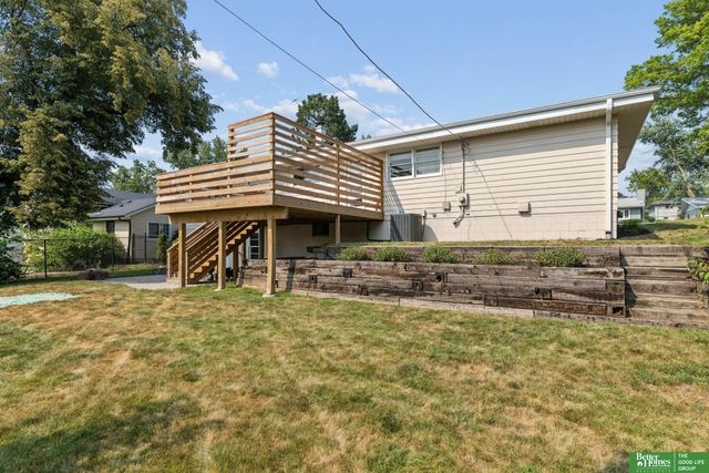 1714 Bowie Drive, Omaha, NE 68114