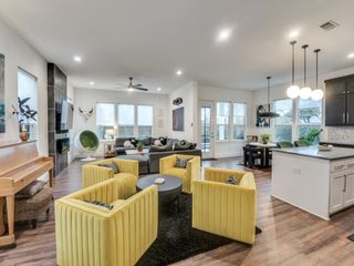 1725 Shaw Street, Dallas, TX 75212