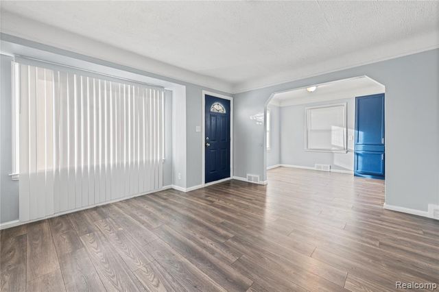 6304 Bluehill Street, Detroit, MI 48224