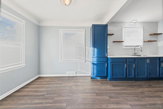 6304 Bluehill Street, Detroit, MI 48224