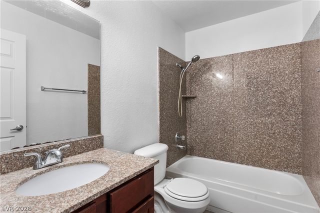 4370 Sandy River Drive 24, Las Vegas, NV 89103