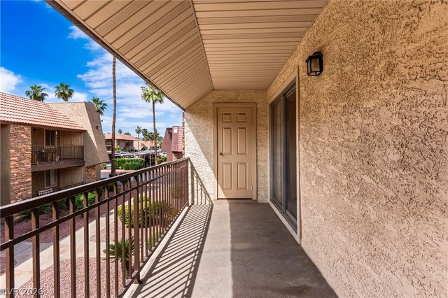 4370 Sandy River Drive 24, Las Vegas, NV 89103
