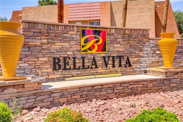 4370 Sandy River Drive 24, Las Vegas, NV 89103