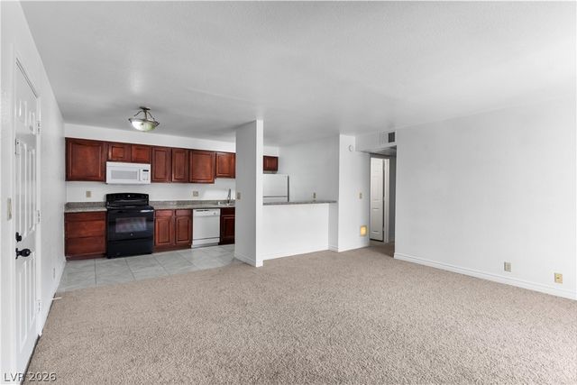 4370 Sandy River Drive 24, Las Vegas, NV 89103