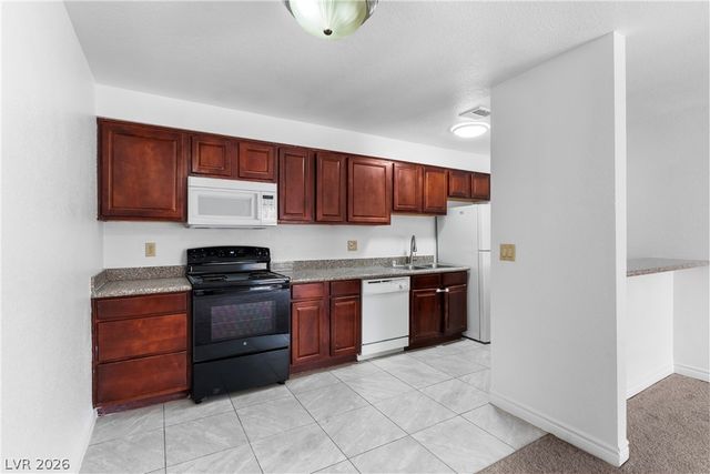 4370 Sandy River Drive 24, Las Vegas, NV 89103