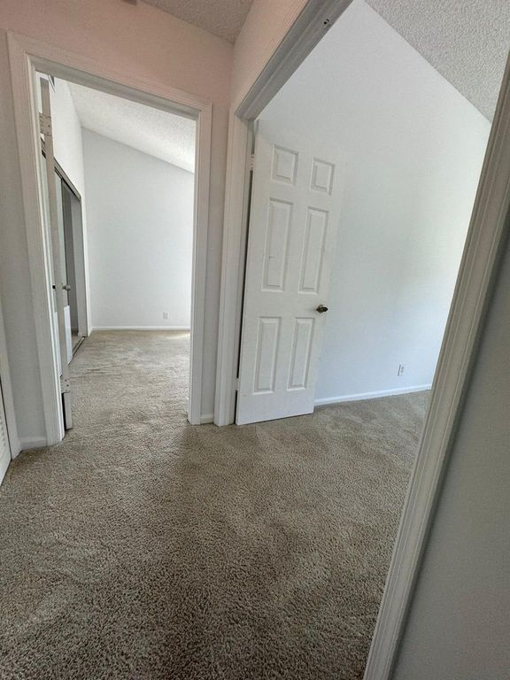 Image 10 of property listing at 11866 Sturbridge Lane, Wellington, FL 33414