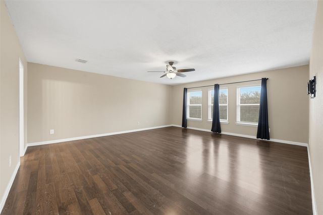 5269 Chessie Circle, Haltom City, TX 76137