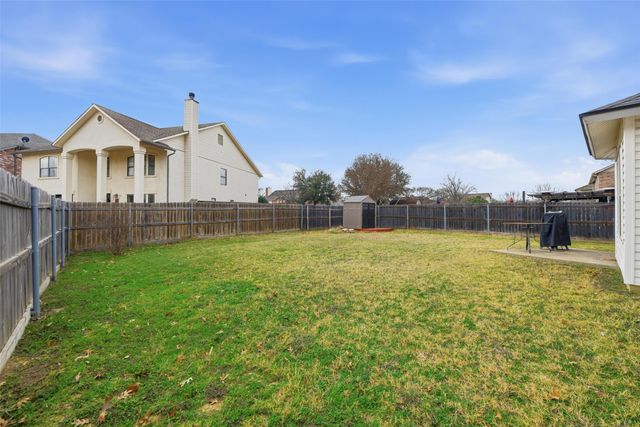 5269 Chessie Circle, Haltom City, TX 76137
